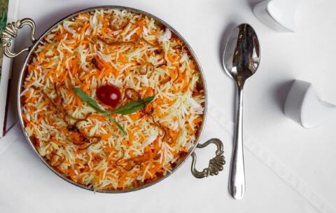 pilaf with carrots and saffron